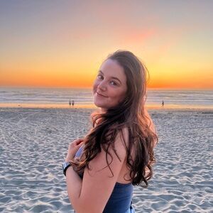 Meet your Posher, Jacqueline